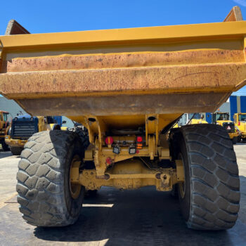Caterpillar 745C 6×6 dumper