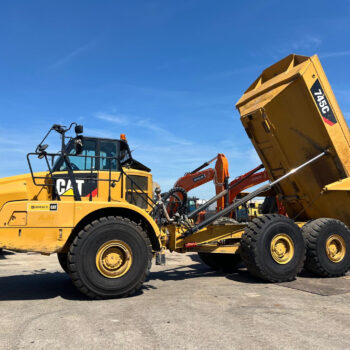 Caterpillar 745C 6×6 dumper