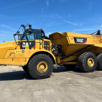 Caterpillar 745C 6×6 dumper