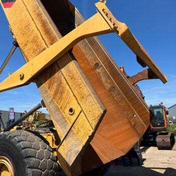 Caterpillar 745C 6×6 dumper