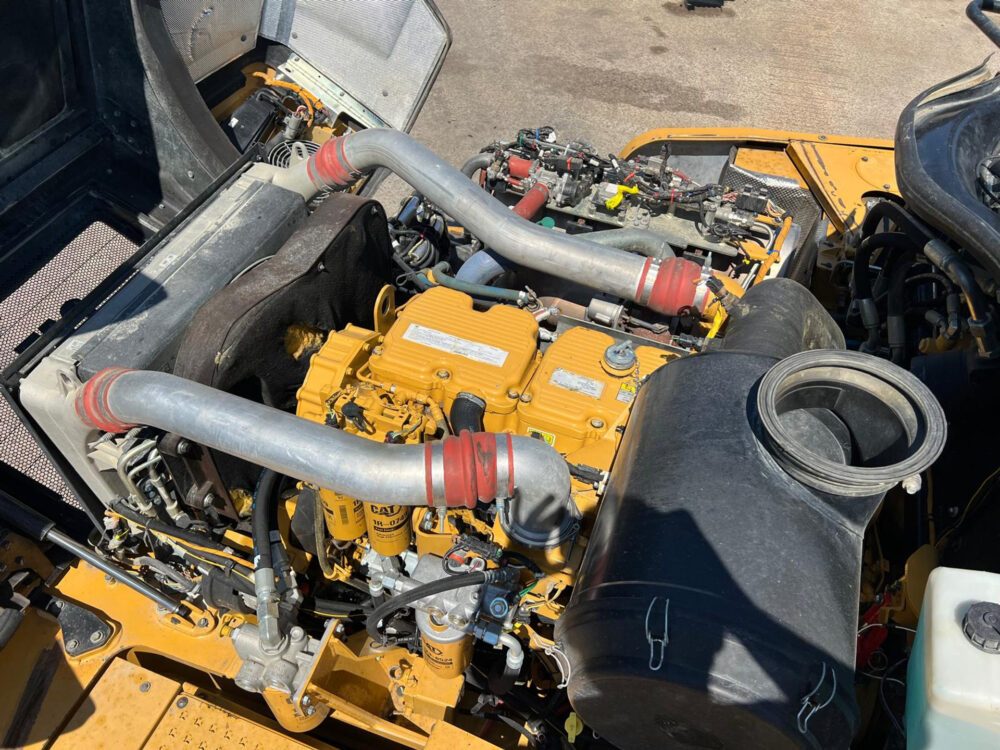 Caterpillar 745C 6×6 dumper