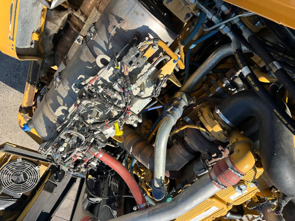 Caterpillar 745C 6×6 dumper