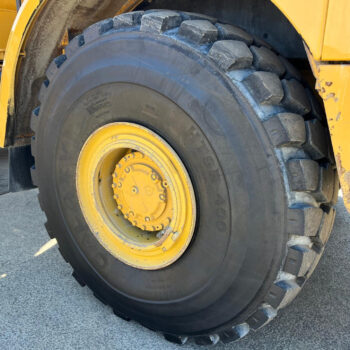 Caterpillar 745C 6×6 dumper