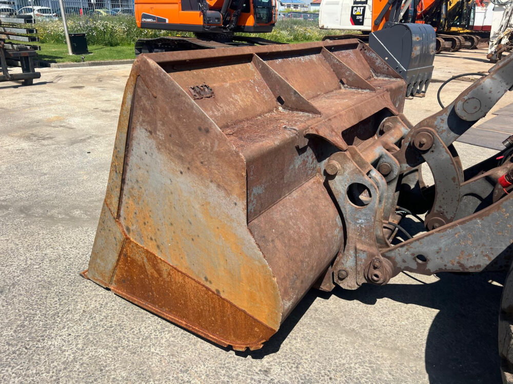Volvo L60G wiellader