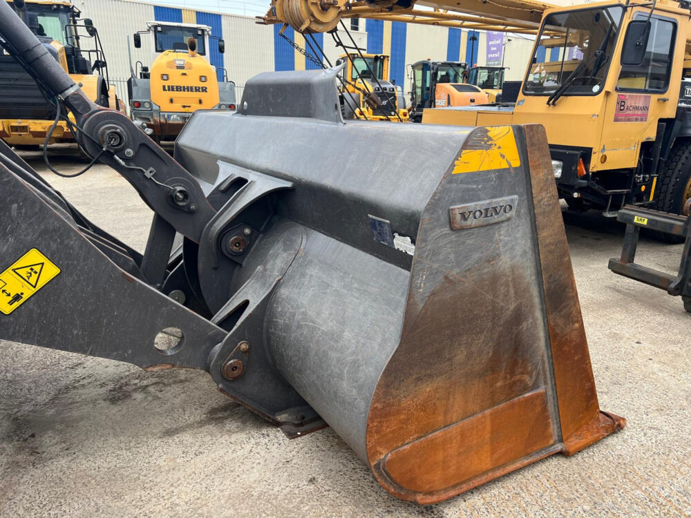 Volvo L180H wiellader