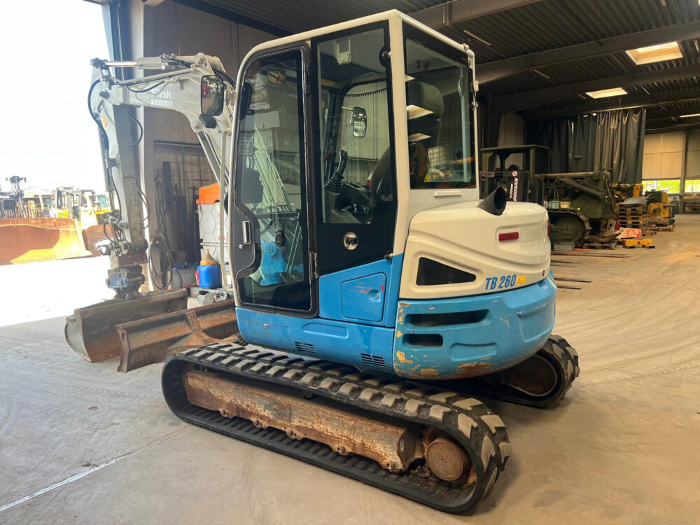 Takeuchi TB260 Mini rupsgraafmachine