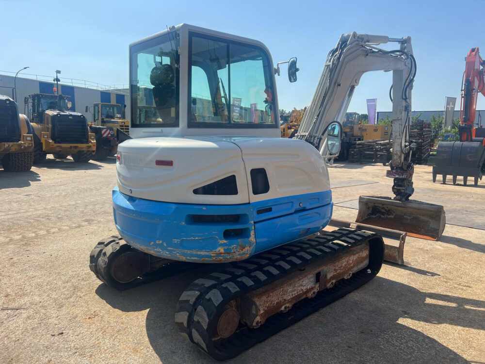 Takeuchi TB260 Mini rupsgraafmachine