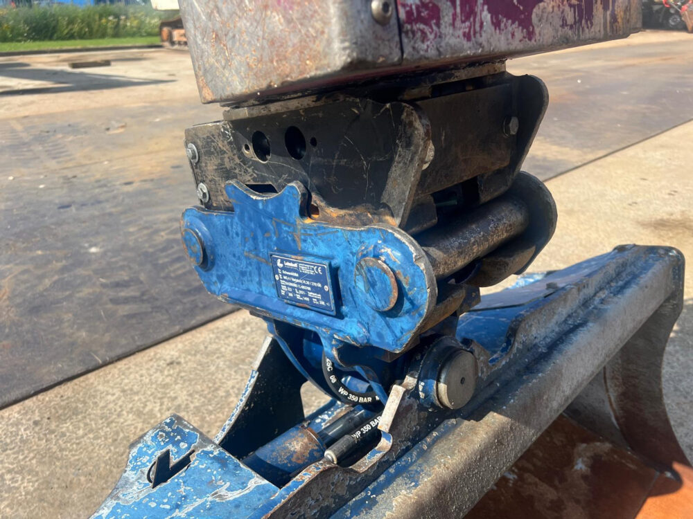 Takeuchi TB260 Mini rupsgraafmachine