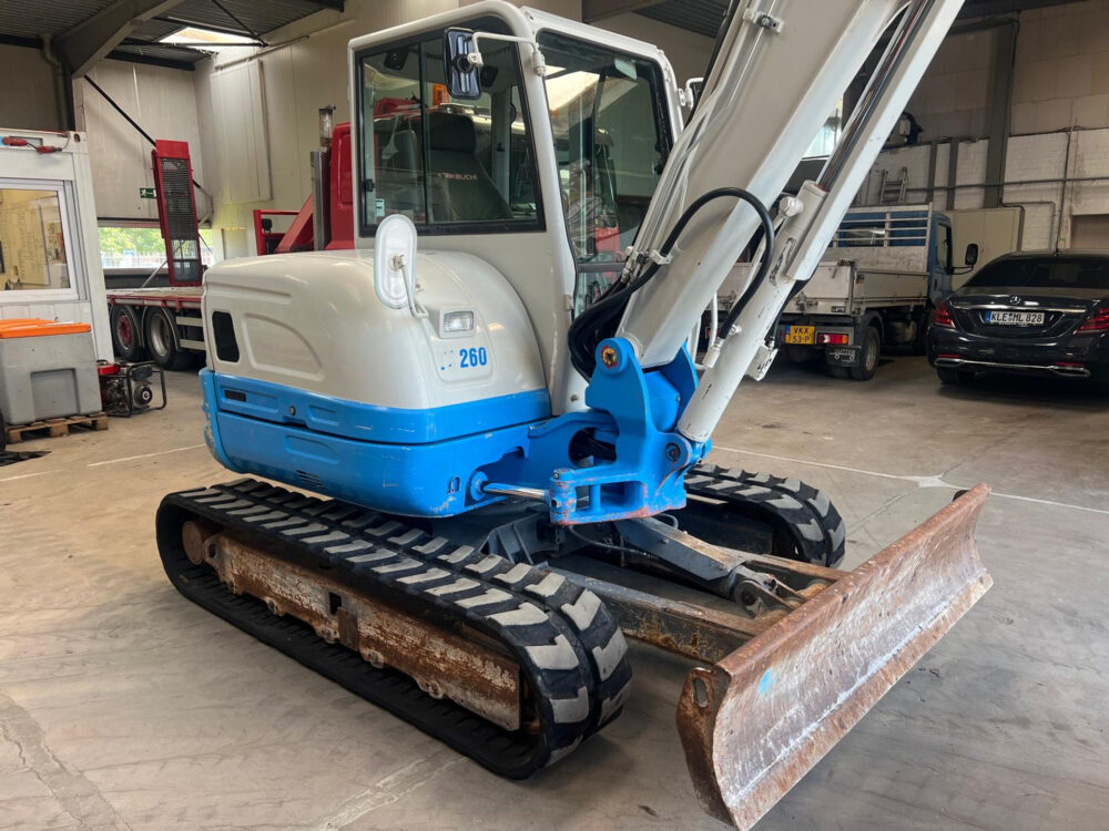 Takeuchi TB260 Mini rupsgraafmachine