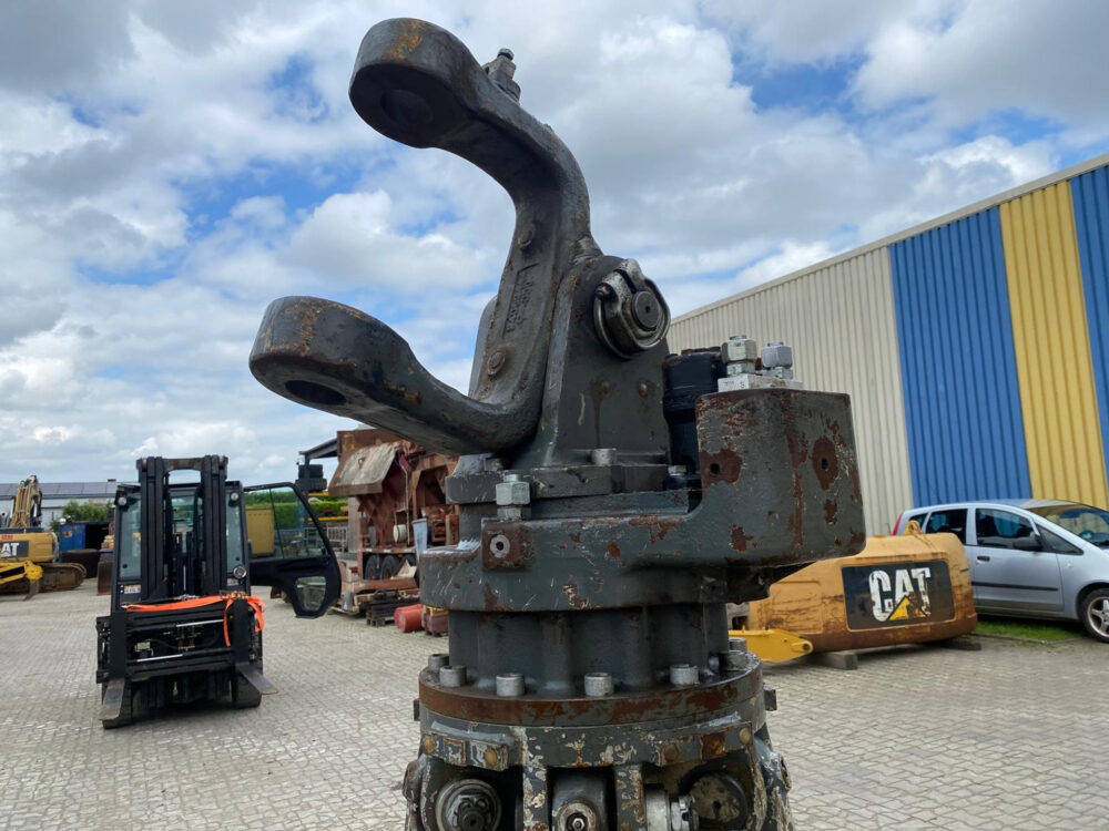 Liebherr GM 55B Poliepgrijper 600 liter