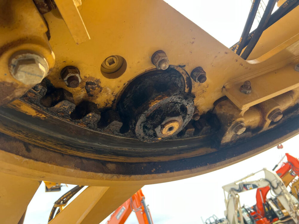 Caterpillar 140K grader