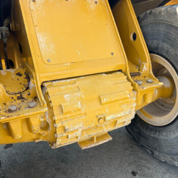 Caterpillar 966M wiellader
