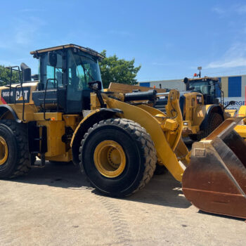 Caterpillar 966M wiellader