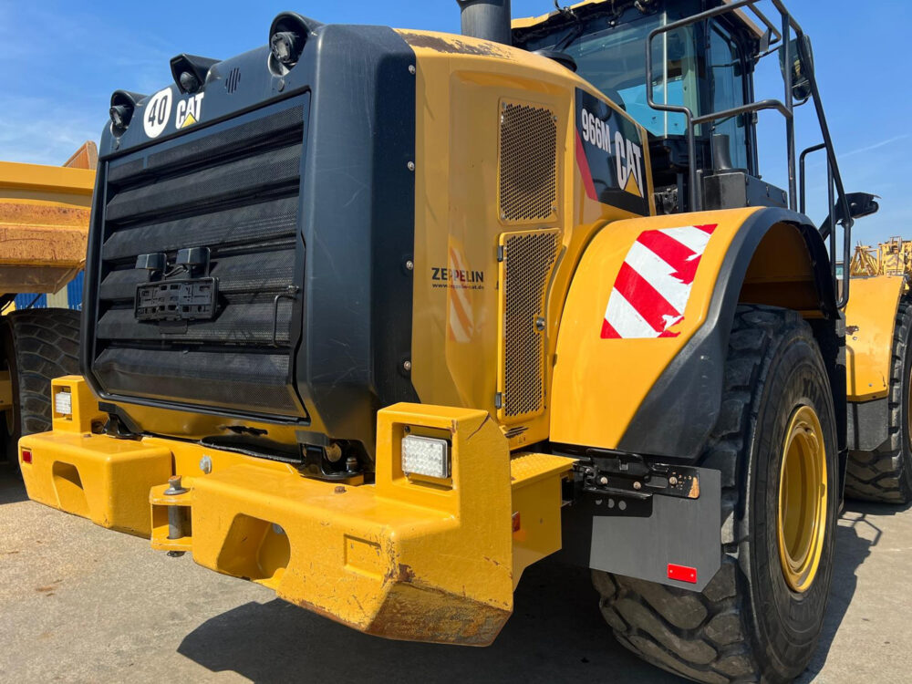 Caterpillar 966M wiellader