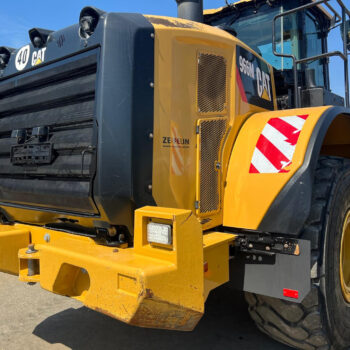 Caterpillar 966M wiellader