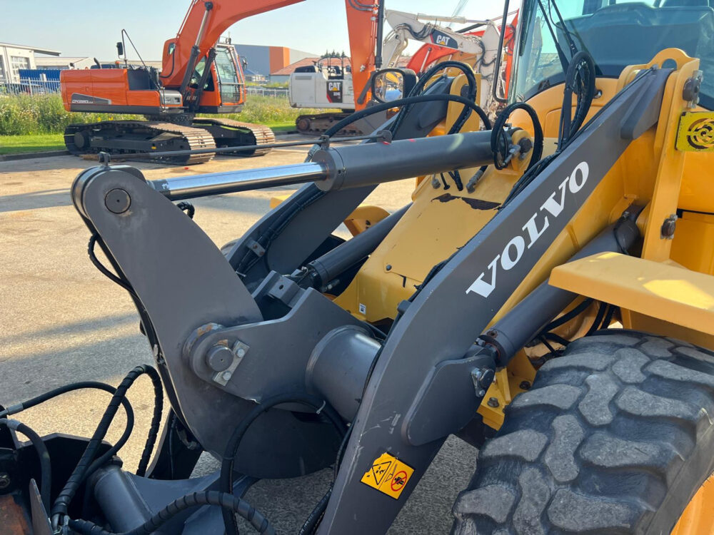 Volvo L30GS speeder wiellader AIRCON