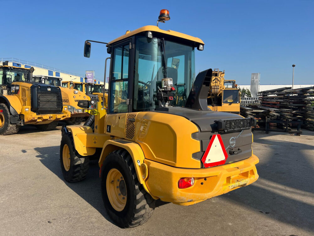 Volvo L30GS speeder wiellader AIRCON