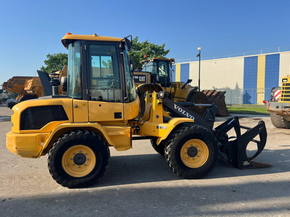 Volvo L30GS speeder wiellader AIRCON
