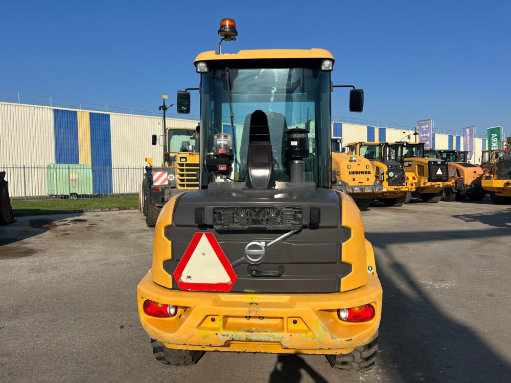 Volvo L30GS speeder wiellader AIRCON