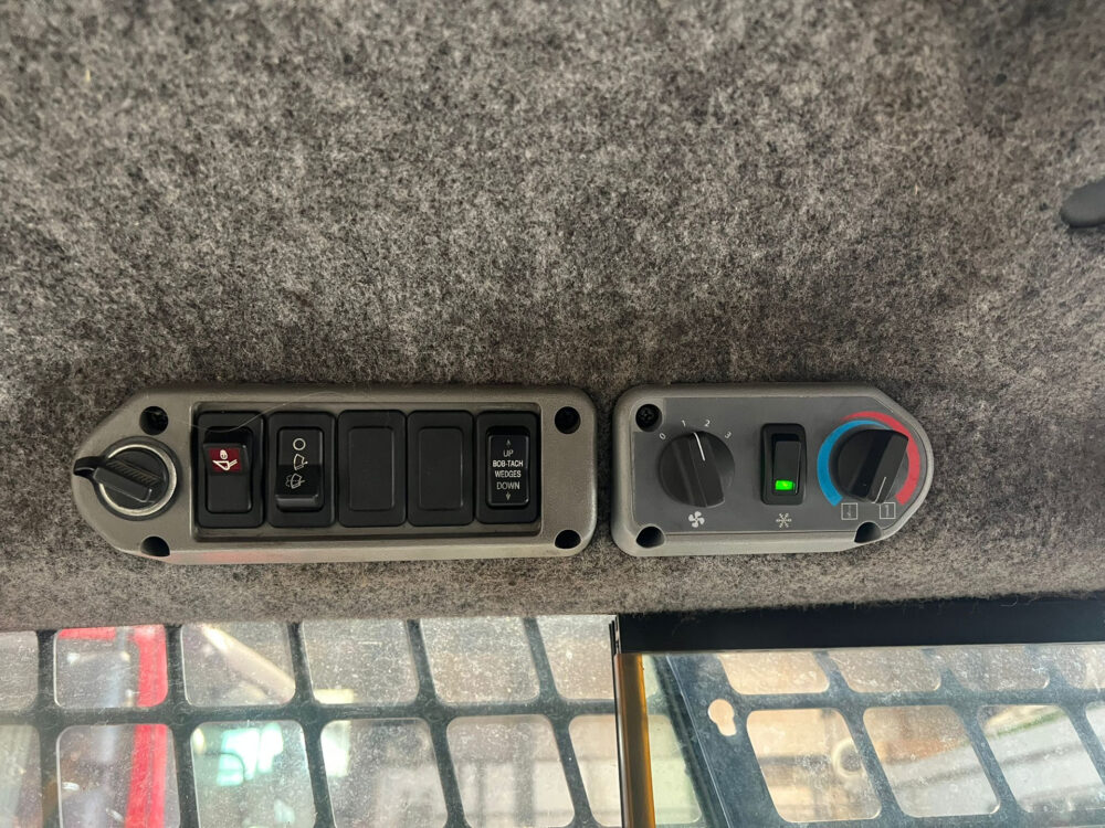 Bobcat S250 schranklader AIRCON!!
