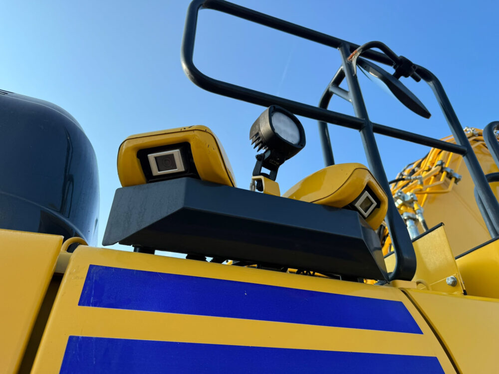 Komatsu PC 240 NLC-11 rupsgraafmachine