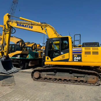 Komatsu PC 240 NLC-11 rupsgraafmachine