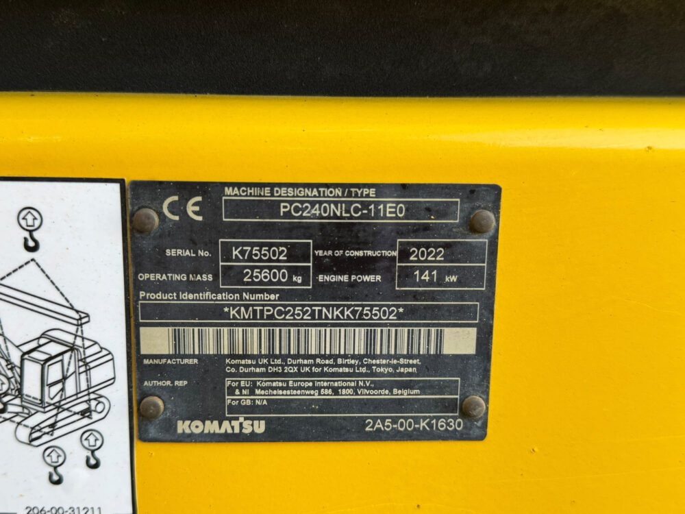 Komatsu PC 240 NLC-11 rupsgraafmachine