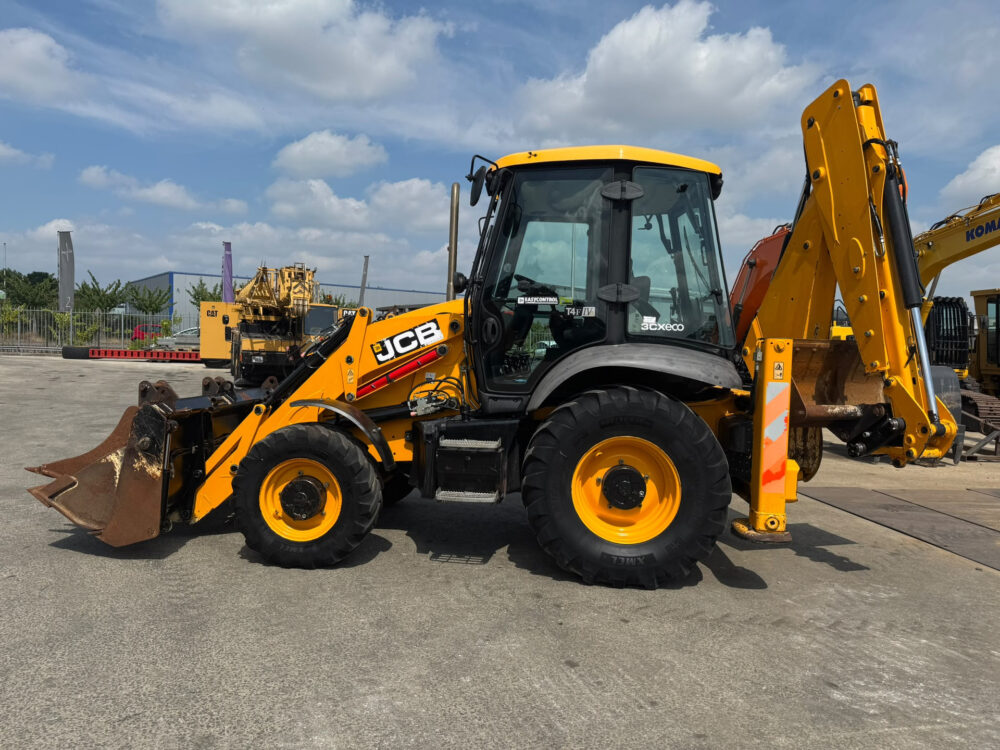 JCB 3CX easy control graaflaad combinati