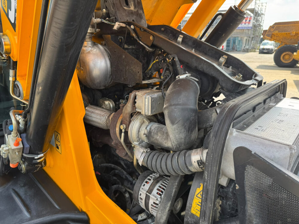 JCB 3CX easy control graaflaad combinati