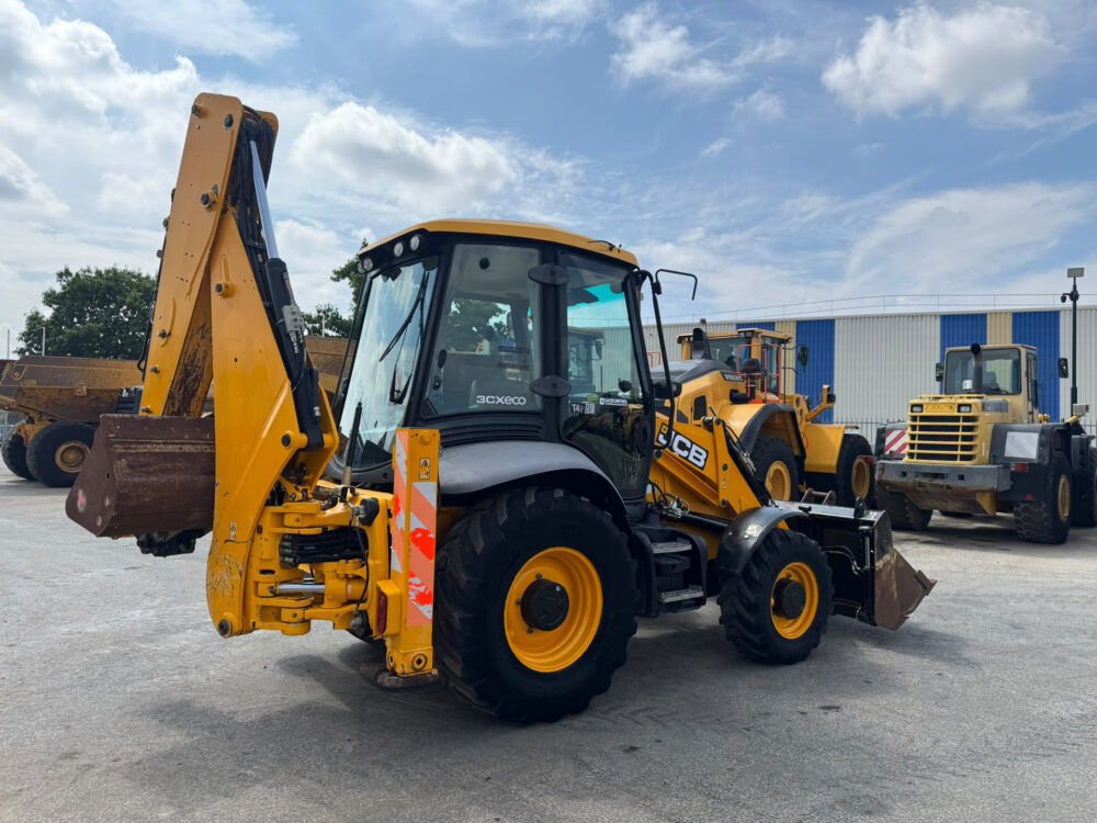 JCB 3CX easy control graaflaad combinati
