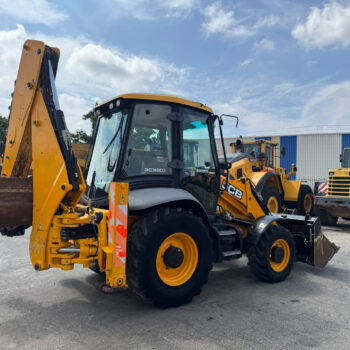 JCB 3CX easy control graaflaad combinati
