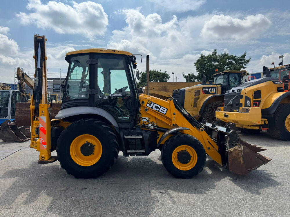 JCB 3CX easy control graaflaad combinati