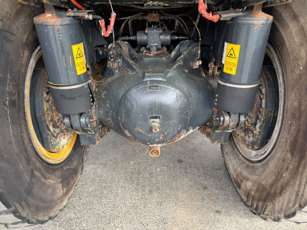 Komatsu HD405-7 dumper