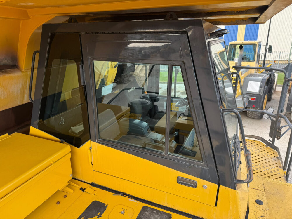 Komatsu HD405-7 dumper