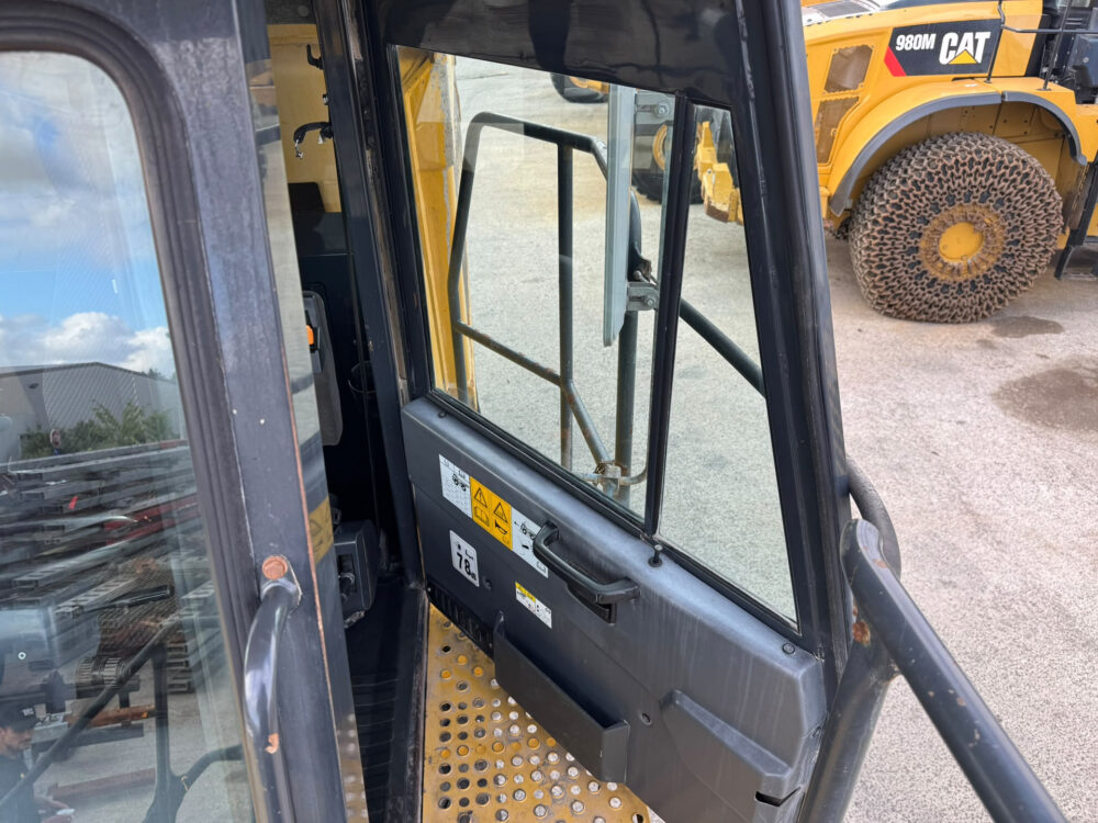 Komatsu HD405-7 dumper