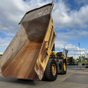 Komatsu HD405-7 dumper