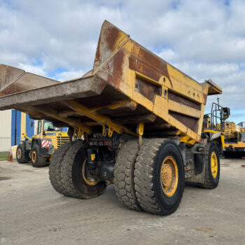 Komatsu HD405-7 dumper