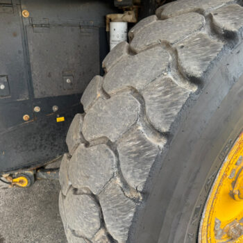 Komatsu HD405-7 dumper