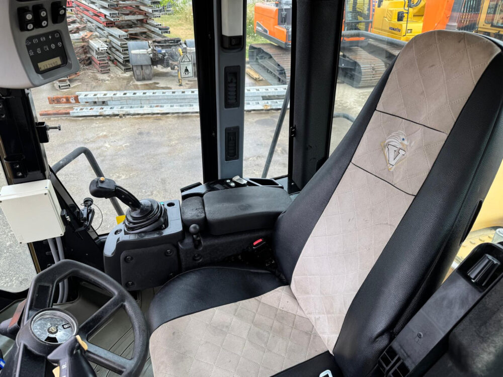 Caterpillar 962H wiellader