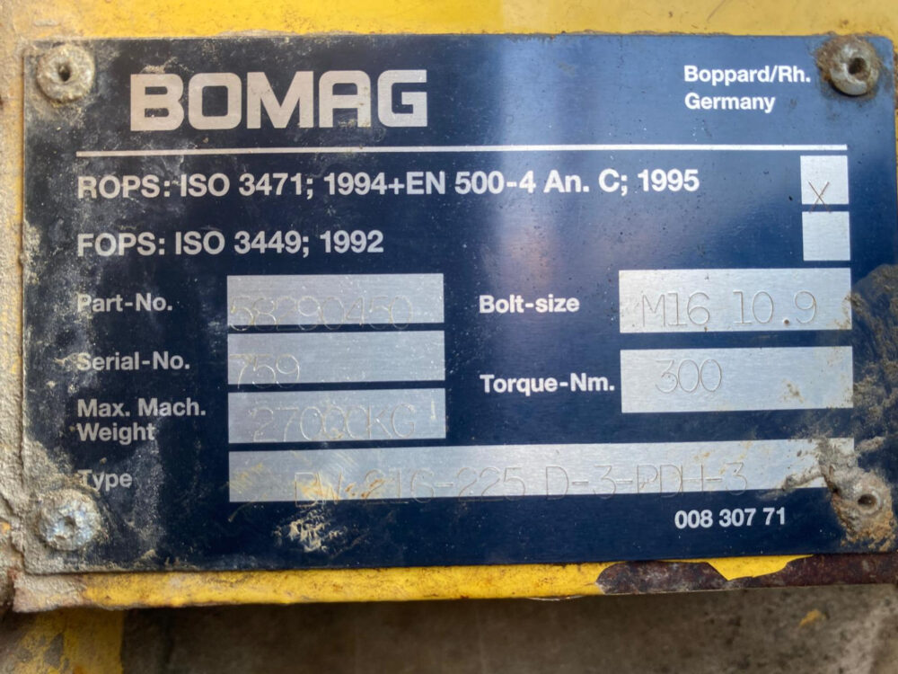 Bomag BW 216-D3 wals