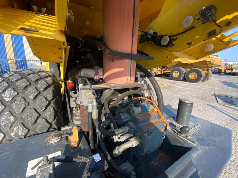 Bomag BW 216-D3 wals