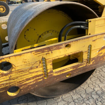 Bomag BW 216-D3 wals