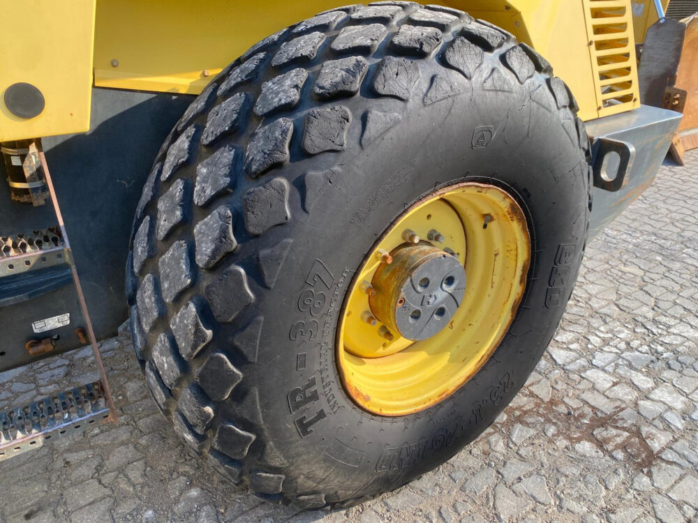 Bomag BW 216-D3 wals