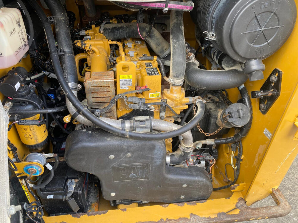 Caterpillar 262D3 schranklader