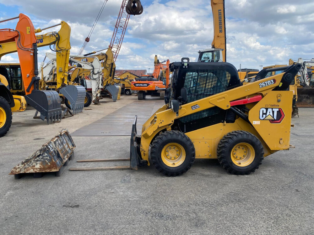 Caterpillar 262D3 schranklader
