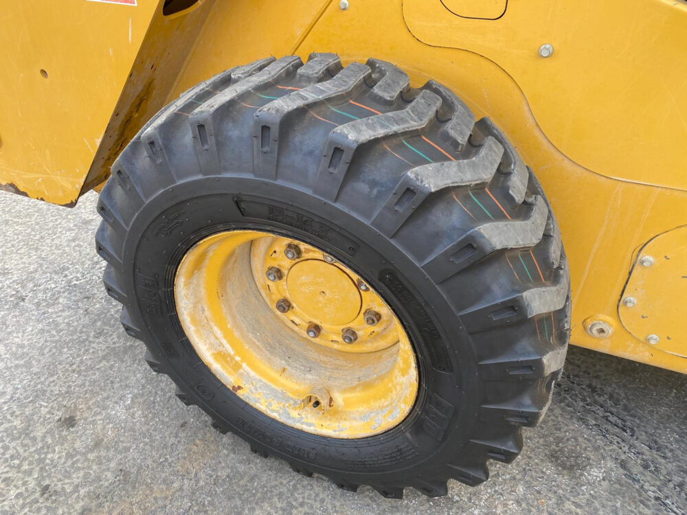 Caterpillar 262D3 schranklader
