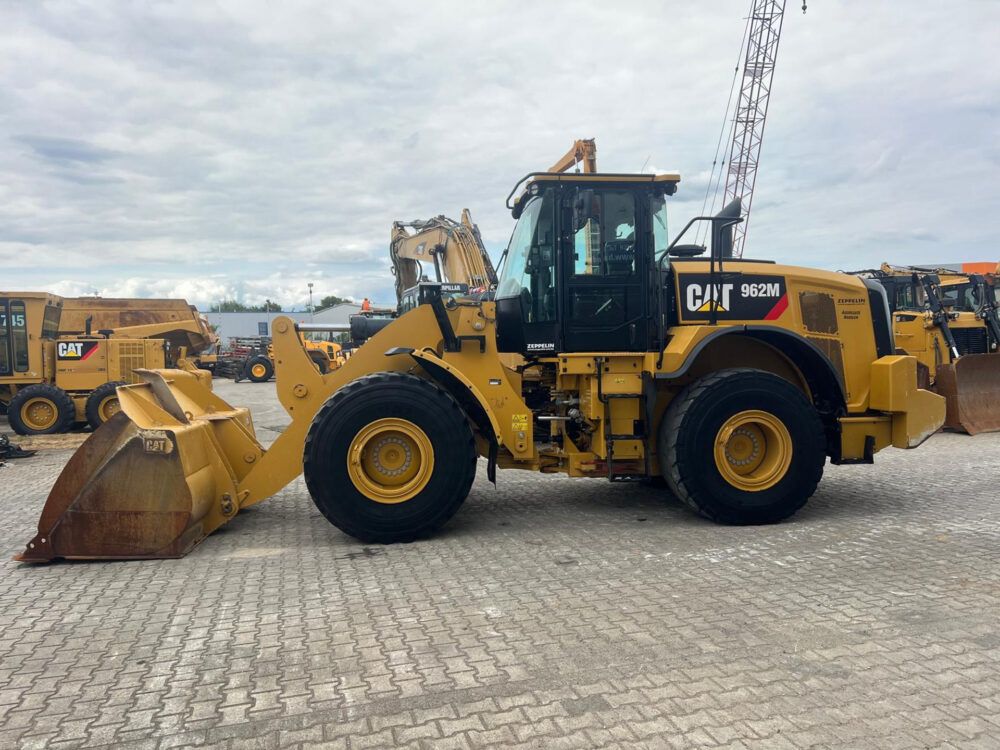 Caterpillar 962 M wiellader