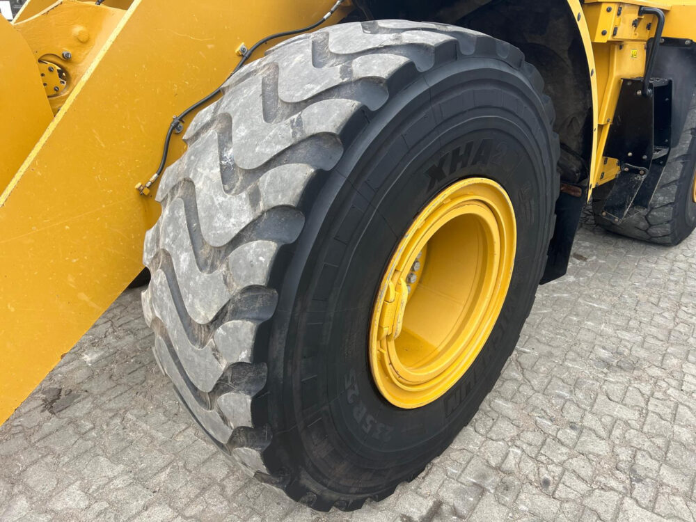 Caterpillar 962 M wiellader