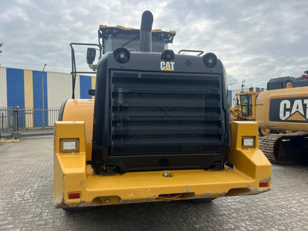 Caterpillar 962 M wiellader