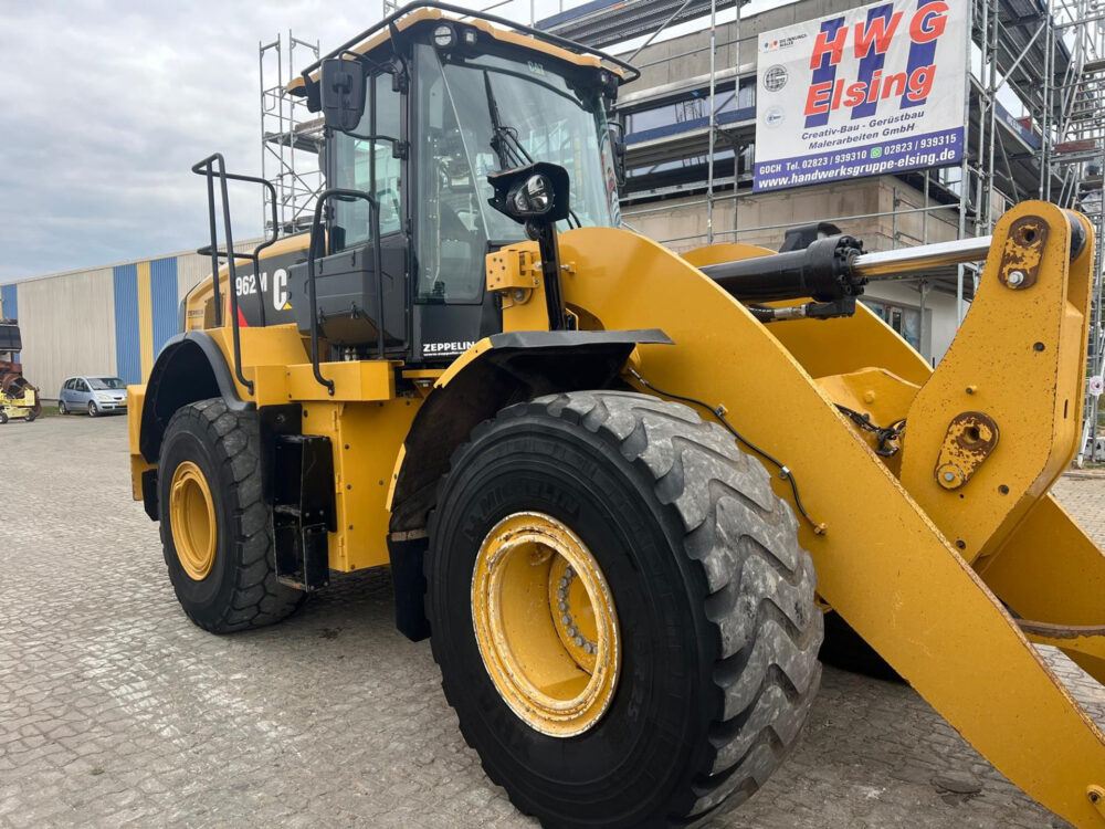 Caterpillar 962 M wiellader